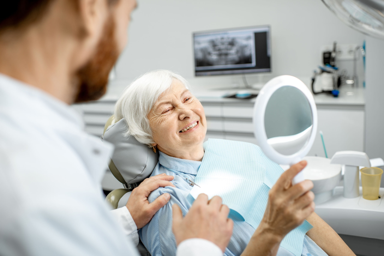 Affordable Dental Care Options For Seniors_4