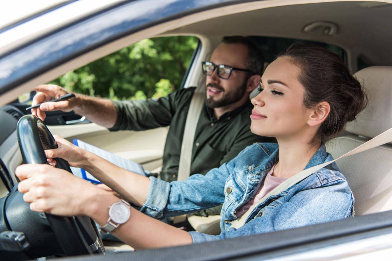 How To Choose A Driving School For Yourself?_7