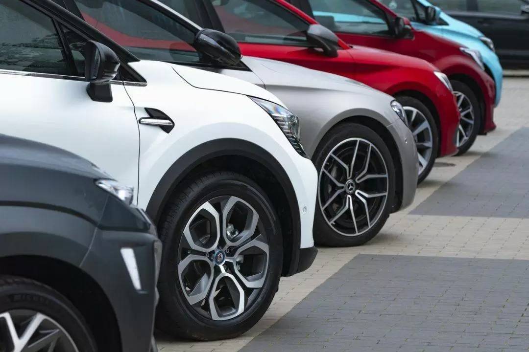 How To Get A Lower-Price Tesla？_5