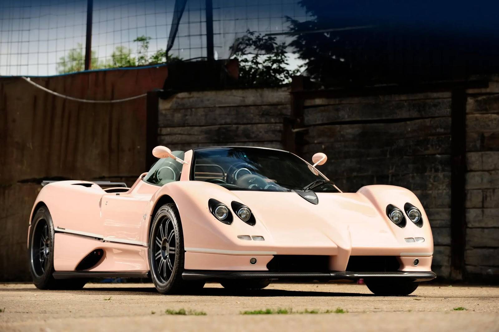 Top 10 Expensive Cars You Should Know About_10