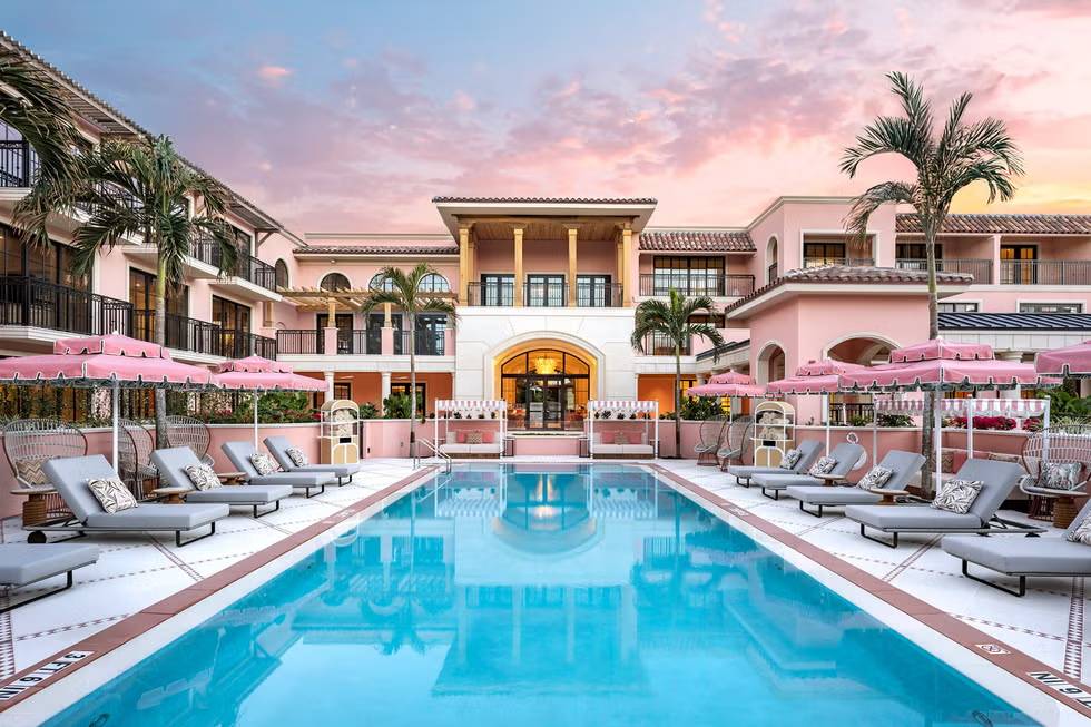 Top 10 Luxury Hotels For Your Next Memorable Getaway_1