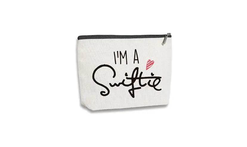 Save 47% on a Taylor Swift Music Lovers Makeup Bag!