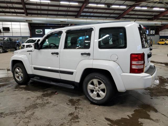 39149144-2012-jeep-liberty_2