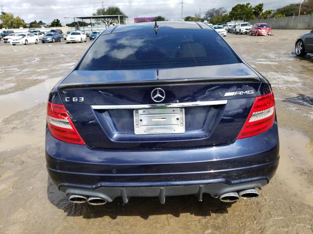 45871833-2012-mercedes-benz-c-class_6