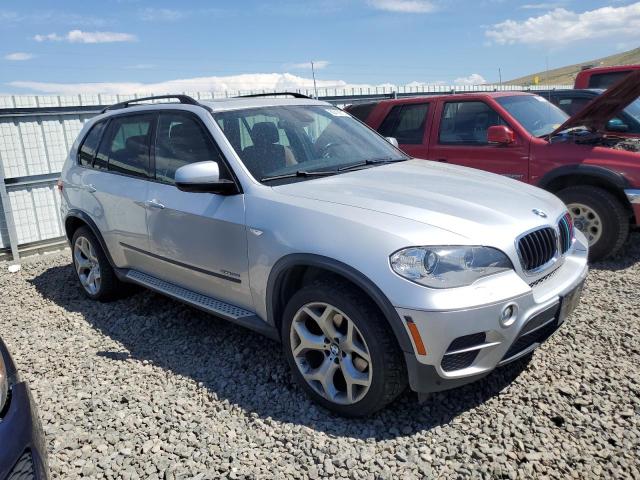 60418813-2013-bmw-x5_4