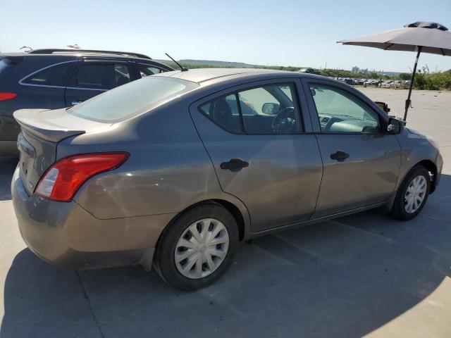 62225313-2013-nissan-versa_3