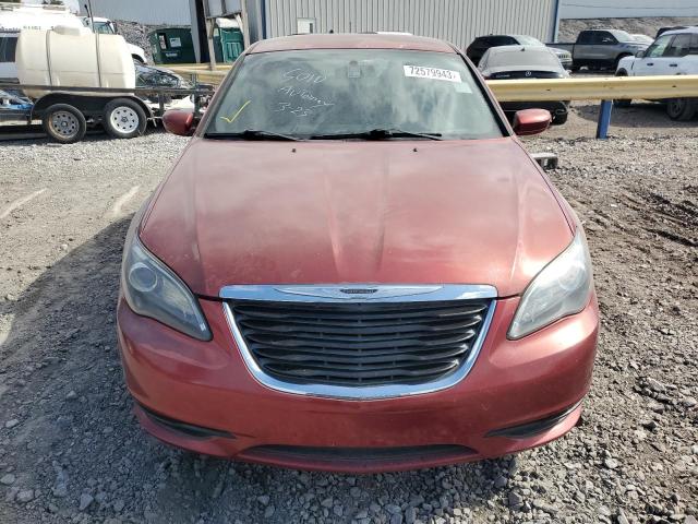 72579943-2013-chrysler-200_5