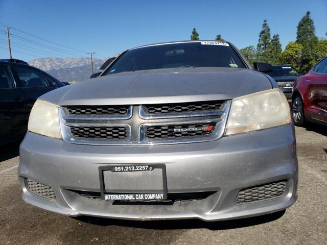 77364713-2014-dodge-avenger_5