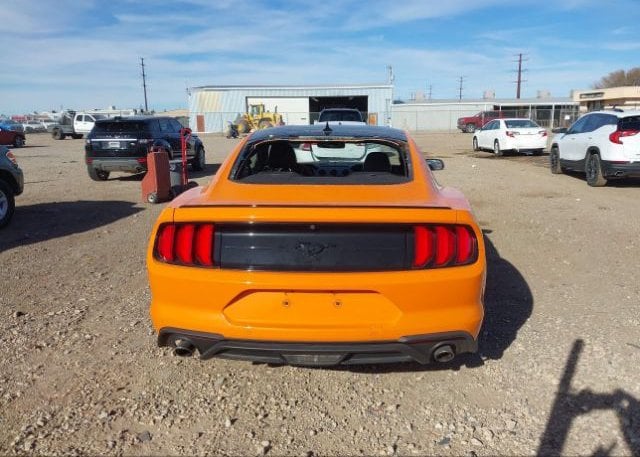 isb560214047-2020-ford-mustang_16