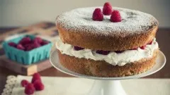 how-to-bake-a-cake-victoria-sponge-introduction-lesson-2939