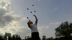 juggling-learning-the-basics-and-beyond-9802