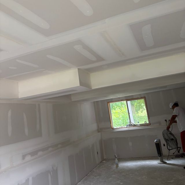 911 custom drywall & paint LLC