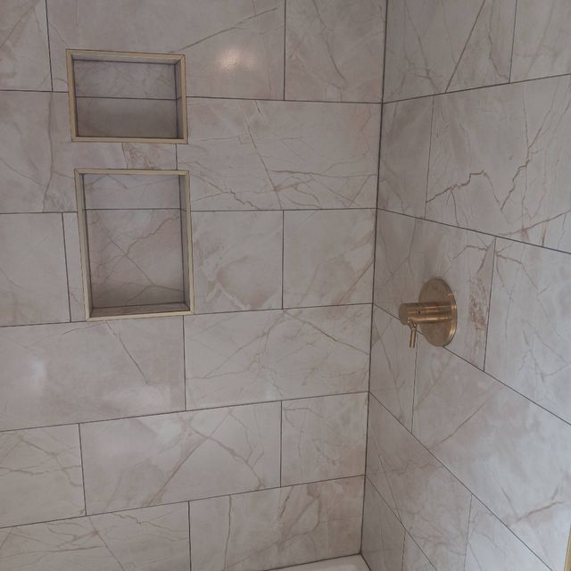 Aguillon tiles