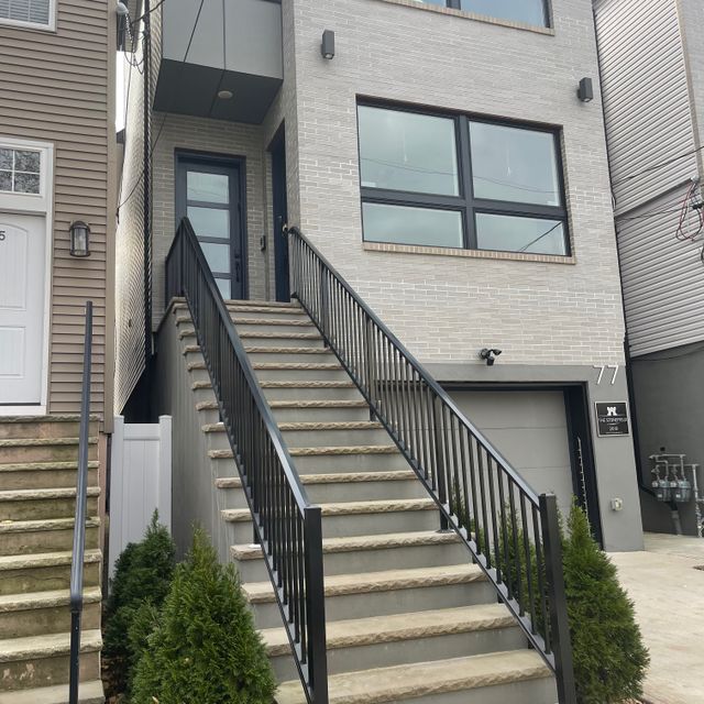 ALENI CONSTRUCTION LLC