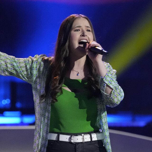 Alison Albrecht | Singer + Performer