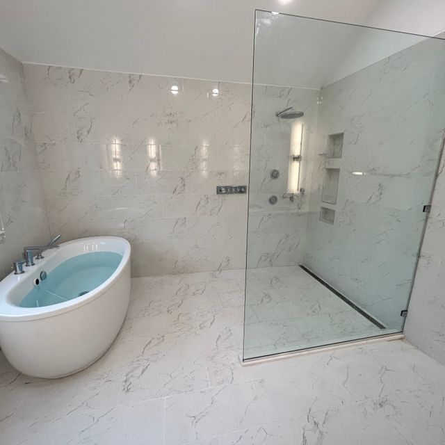 American Polaristile Flooring, LLC