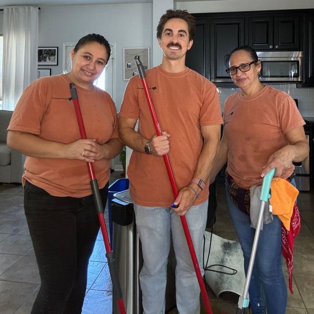 Austin Cleaning Crew LLC
