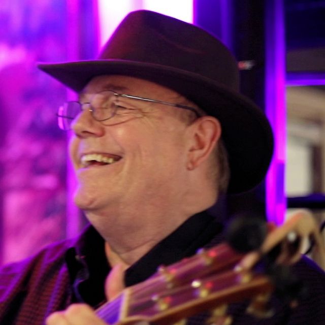Bill Barney Guitar & Vocals