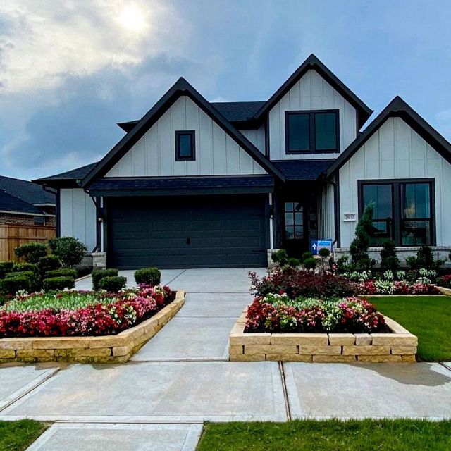 Busy B Landscaping, LLC