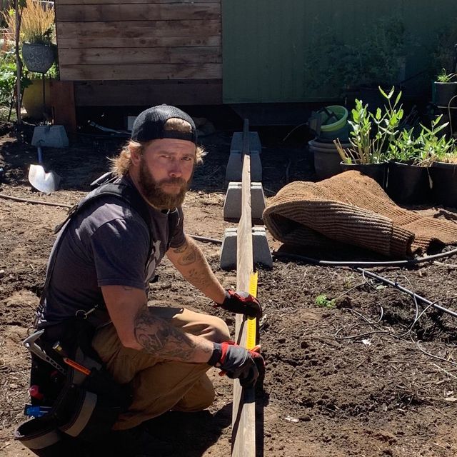Chris W. Handyman