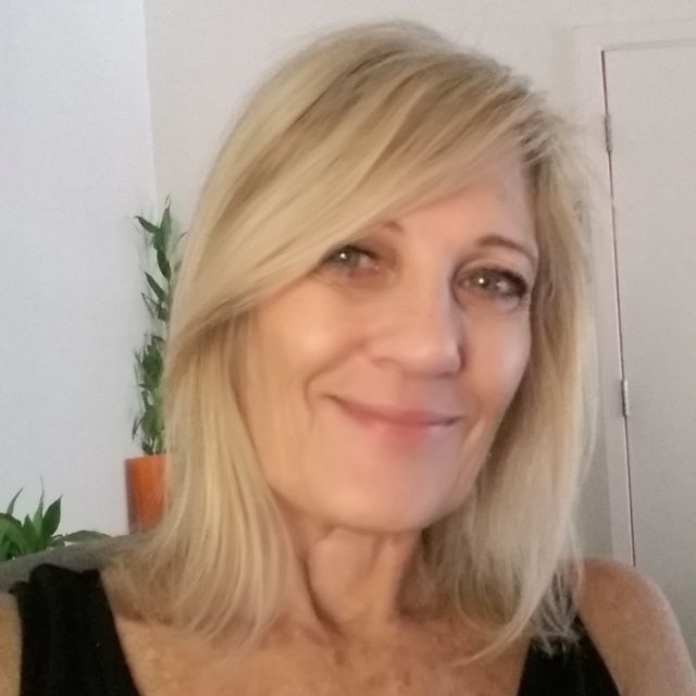 Coach Pamela