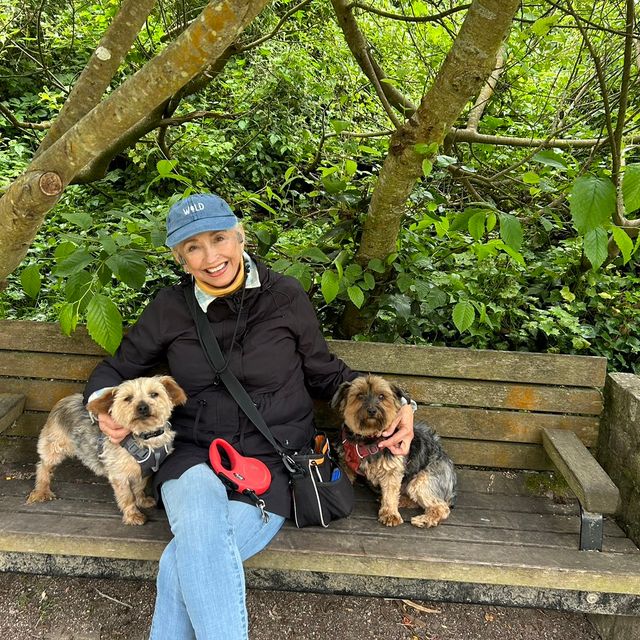 Deborah Vick Dog Walking and Cat care