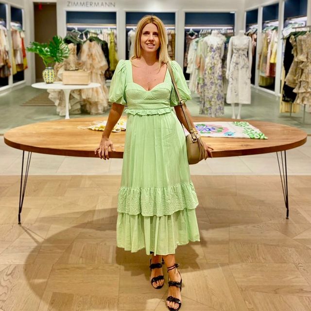 Delfi Munno-Personal Stylist.