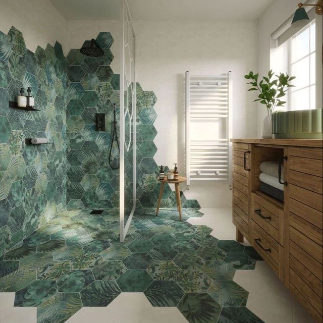 DG TILE INC