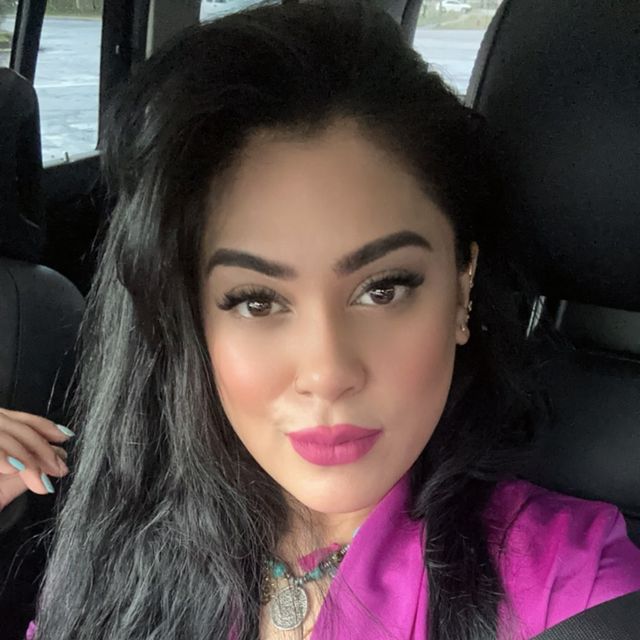 DollmeupStudio