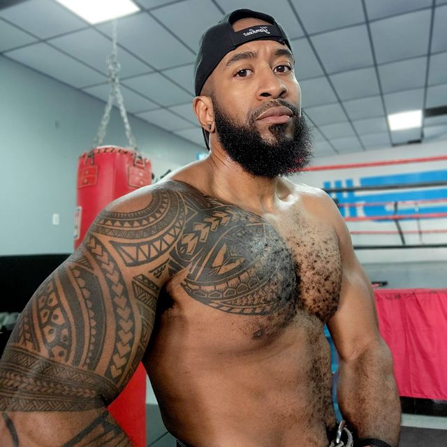 Energy Dynamic Training