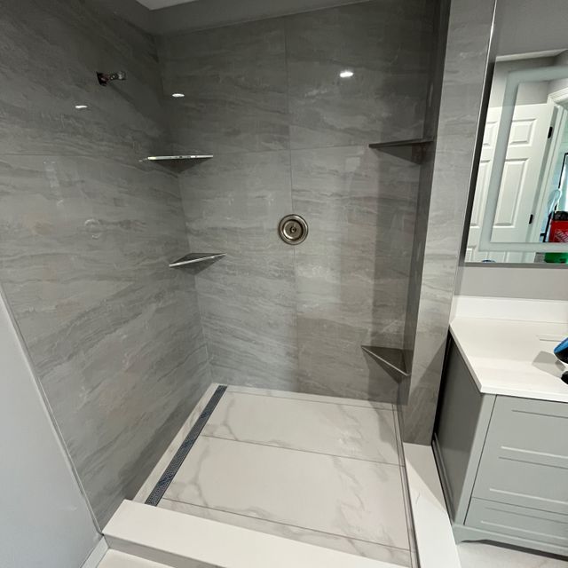 Enzo's Tile