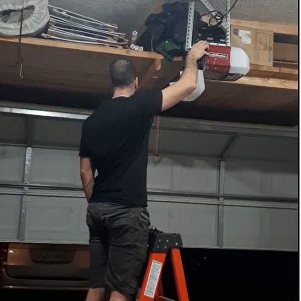 HH1924 Garage Door Services