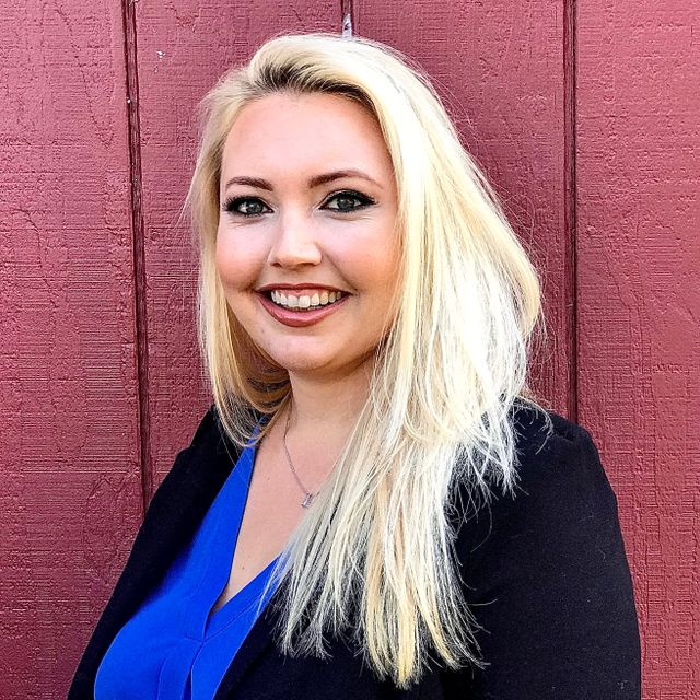 Janine Oswalt, Mobile Notary Public
