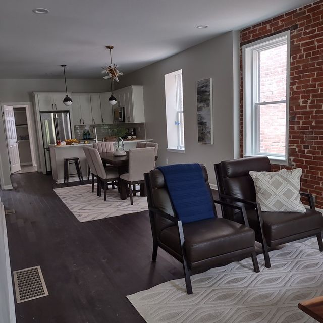 LM cleaning & construction LLC