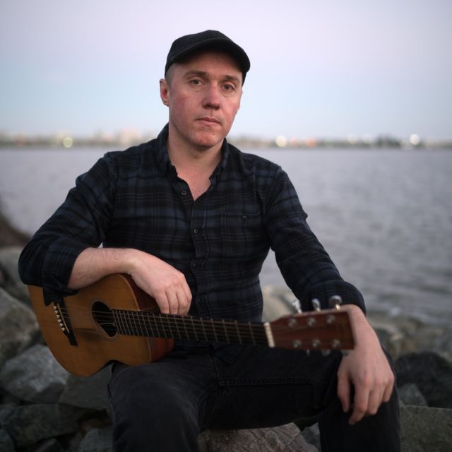Luke Westbrook - Guitar