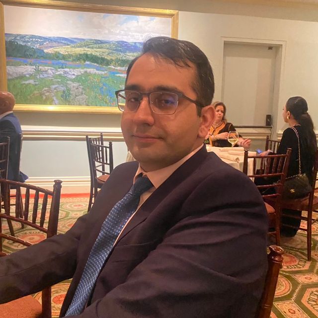 Parham Hakimian, Realtor