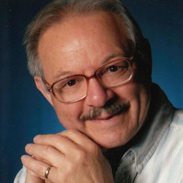 Piano Lessons and Music Theory by Ken Malucelli