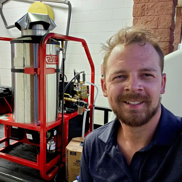 Precision Pressure Wash