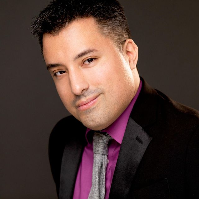 Richard Torres | NYC Magician Mentalist