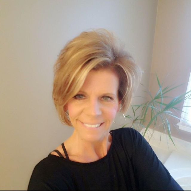 Saundra Martin