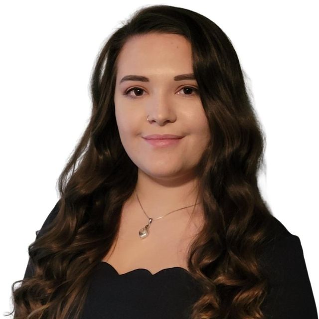 Savannah Fry, Century 21 J. Carter