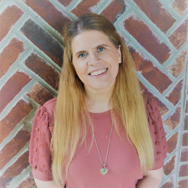 Tabitha Moreland REALTOR with Platinum Realty