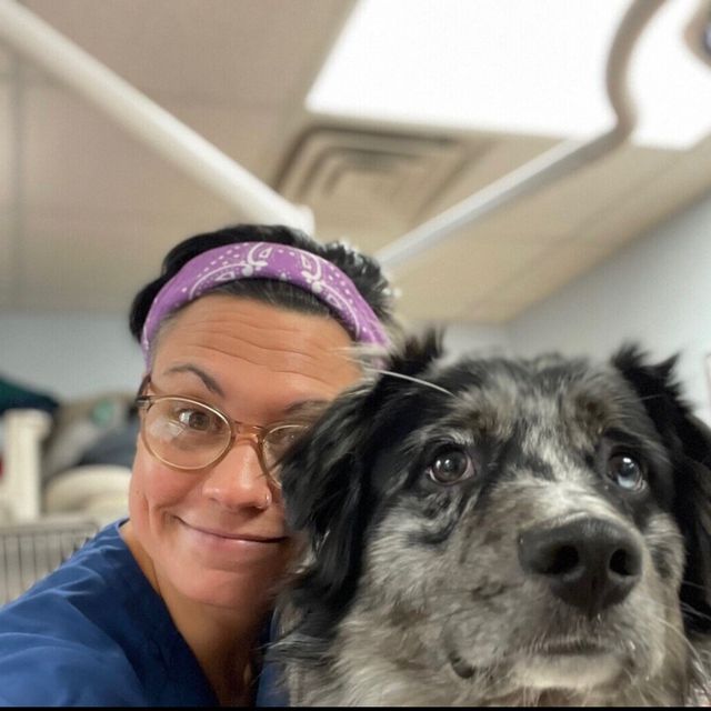 Tina Santos