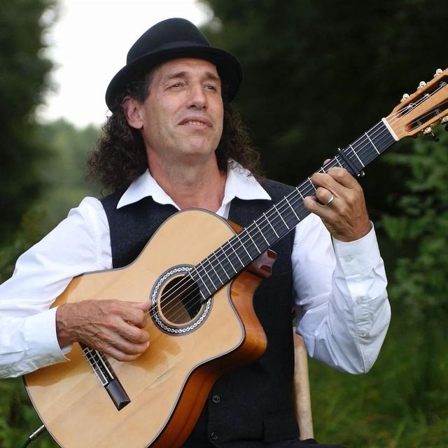 Tony Silva Spanish Guitar