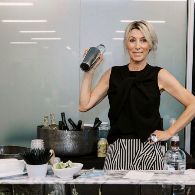 The Ultimate Hostess & Bartender
