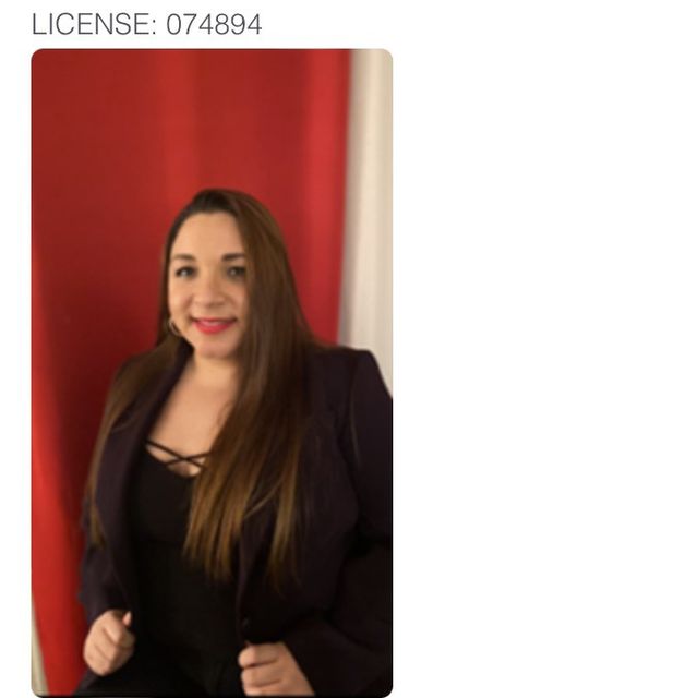 Yady Claudio, Realtor HomeSmart